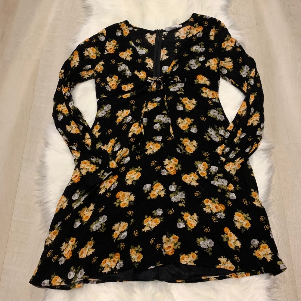 Floral along Sleeve Dress